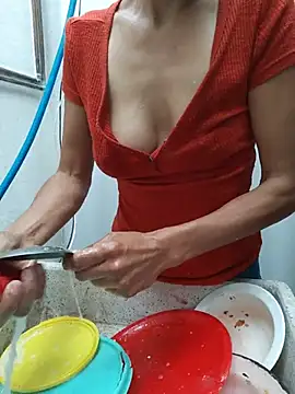 Bombonsexyxh online show from 4, 8, 2026