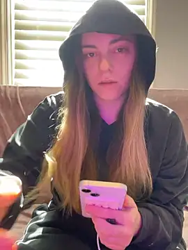 jaseyrae online show from 12, 4, 2026