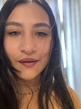 Snapshot of Rubyross21 chatting on 6, 1, 2025 Rubyross21 online show from 6, 1, 2025