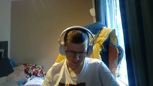 Snapshot of David250692 chatting on 23, 3, 2026 David250692 online show from 23, 3, 2026
