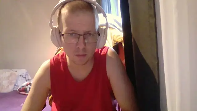 Snapshot of David250692 chatting on 25, 5, 2026 David250692 online show from 25, 5, 2026