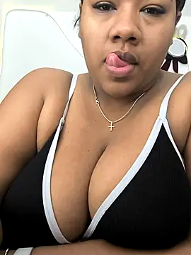 paola091 online show from 2, 12, 2025