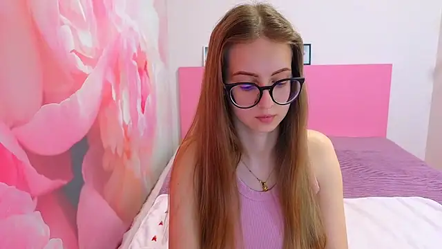 Snapshot of AliceAdams chatting on 21, 3, 2026 AliceAdams online show from 21, 3, 2026