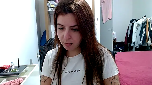 Snapshot of chelbyy chatting on 22, 9, 2025 chelbyy online show from 22, 9, 2025