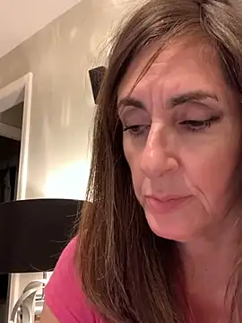 Snapshot of PreciousKittyXO chatting on 14, 1, 2025 PreciousKittyXO online show from 14, 1, 2025