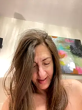 Snapshot of PreciousKittyXO chatting on 13, 10, 2025 PreciousKittyXO online show from 13, 10, 2025