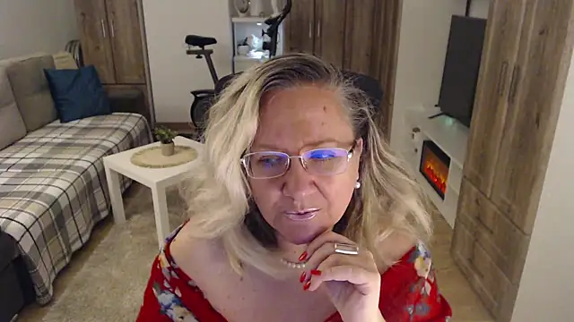 Raisshy online show from 14, 2, 2025