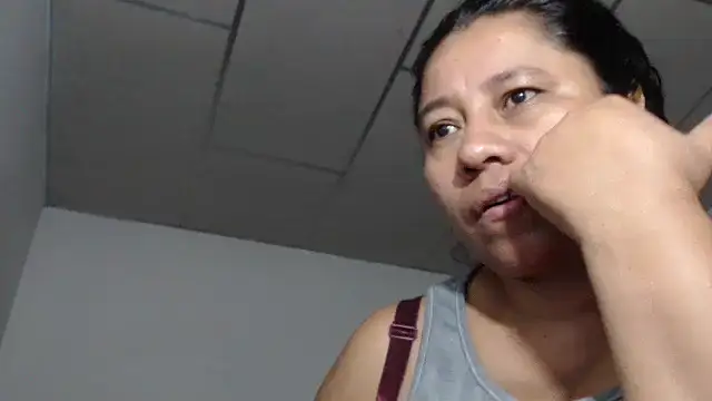 adrixxx38 online show from 8, 2, 2026