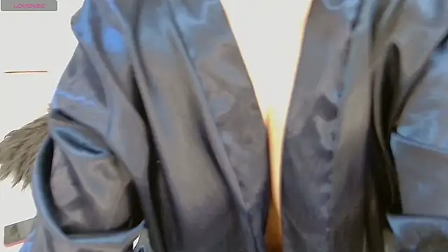 zarahdivousi online show from 22, 11, 2025