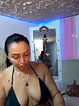 zullyxhot online show from 19, 12, 2025