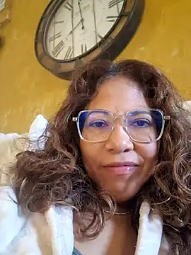 Snapshot of mila38 chatting on 10, 5, 2026 mila38 online show from 10, 5, 2026