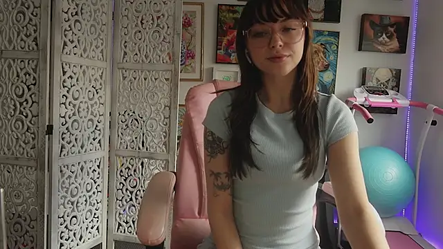 Snapshot of makiyahbelle chatting on 11, 6, 2026 makiyahbelle online show from 11, 6, 2026