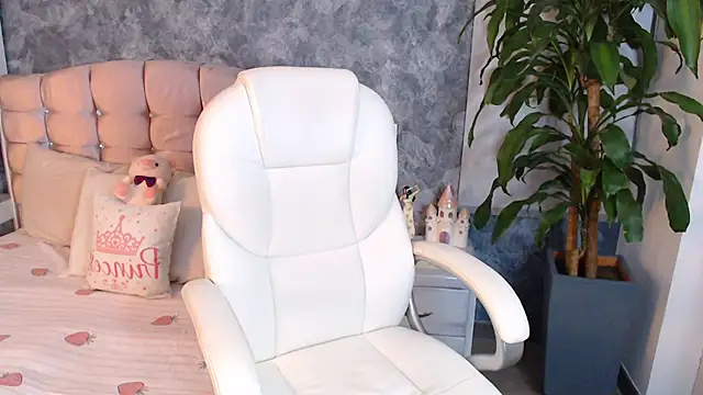 Snapshot of niko_robin chatting on 17, 2, 2025 niko robin online show from 17, 2, 2025