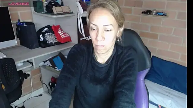 cristin doll  online show from 15, 7, 2026