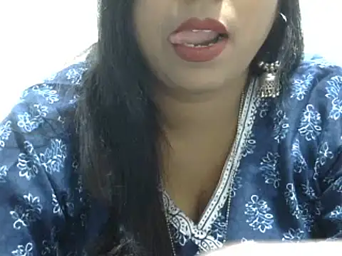Snapshot of ROSEE_MERRYYYY chatting on 19, 12, 2024 ROSEE MERRYYYY online show from 19, 12, 2024