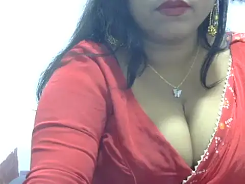 Snapshot of ROSEE_MERRYYYY chatting on 20, 2, 2025 ROSEE MERRYYYY online show from 20, 2, 2025