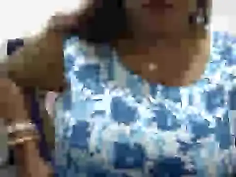 Snapshot of ROSEE_MERRYYYY chatting on 4, 10, 2025 ROSEE MERRYYYY online show from 4, 10, 2025