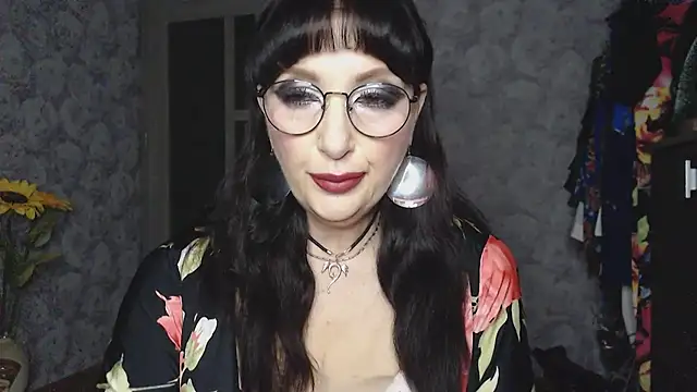 Aziza1 online show from 9, 2, 2025