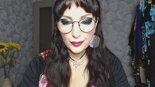 Aziza1 online show from 16, 9, 2025