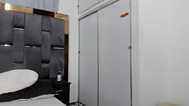 Bellahot387 online show from 24, 9, 2025