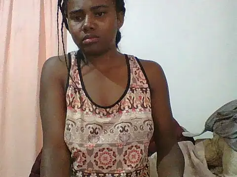 Snapshot of Hamie_sexy chatting on 23, 9, 2025 Hamie sexy online show from 23, 9, 2025