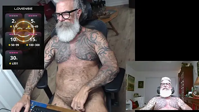 Snapshot of njdbear chatting on 31, 7, 2026 njdbear online show from 31, 7, 2026