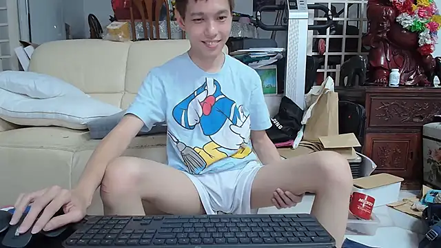 Snapshot of andrewooi chatting on 9, 2, 2025 andrewooi online show from 9, 2, 2025