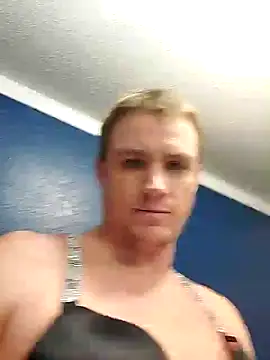 MaddyC6992 online show from 30, 12, 2024