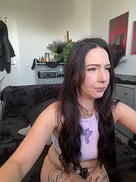 Snapshot of Trixie-Tainted chatting on 8, 6, 2026 Trixie-Tainted online show from 8, 6, 2026