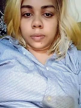 Nainagupta7890 online show from 5, 11, 2025