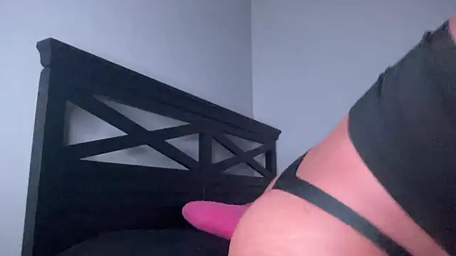 Creamesensation online show from 10, 12, 2024