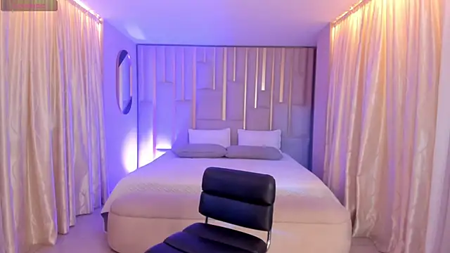 MorganHicks online show from 1, 2, 2025