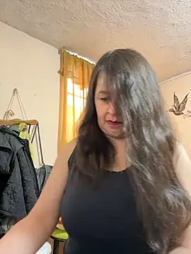 latinfemale online show from 12, 1, 2026