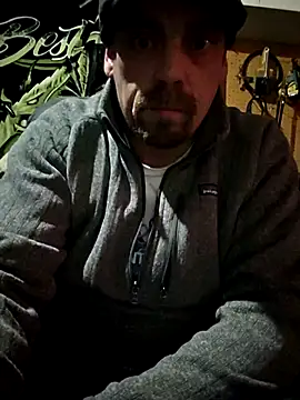 Snapshot of canadacockinme chatting on 4, 11, 2025 canadacockinme online show from 4, 11, 2025