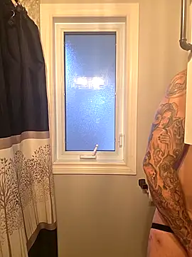 Snapshot of canadacockinme chatting on 5, 11, 2025 canadacockinme online show from 5, 11, 2025