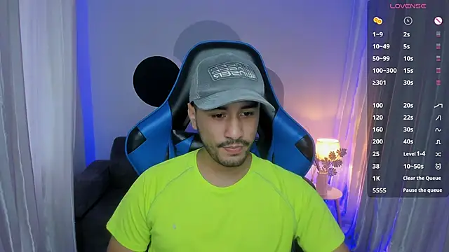 Snapshot of Nick_Moca chatting on 13, 12, 2024 Nick Moca online show from 13, 12, 2024