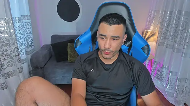 Snapshot of Nick_Moca chatting on 19, 1, 2025 Nick Moca online show from 19, 1, 2025