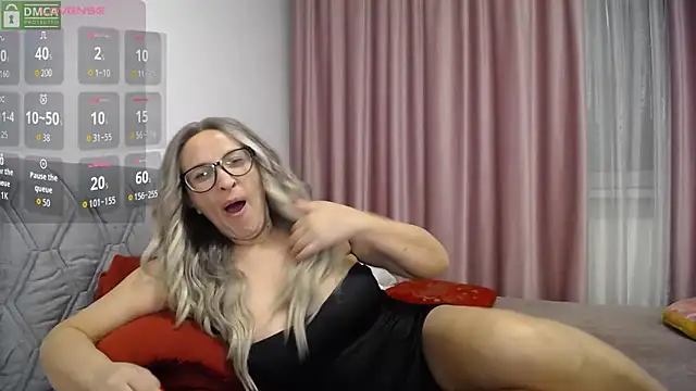 Snapshot of Aphrodite_S32 chatting on 27, 9, 2025 Aphrodite S32 online show from 27, 9, 2025