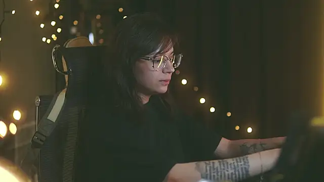 alyssa sweet online show from 10, 9, 2025