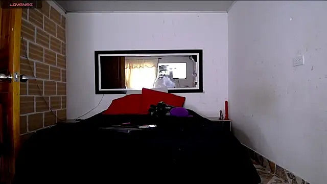 Julieta Rodriguez online show from 24, 5, 2026