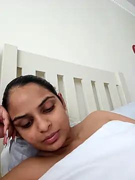 DirtySnowball69 online show from 6, 12, 2024