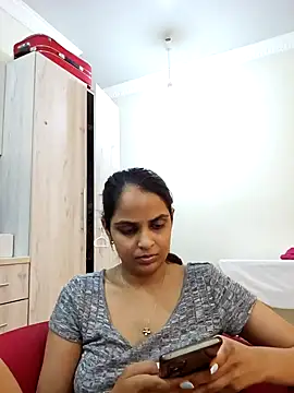 DirtySnowball69 online show from 6, 12, 2024