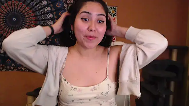 Snapshot of IntimateTales chatting on 11, 3, 2025 IntimateTales online show from 11, 3, 2025