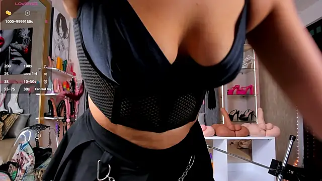 deepthroatlatina online show from 20, 2, 2025