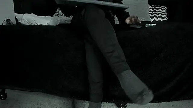  Jade 16 online show from 25, 2, 2025