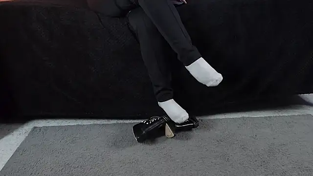  Jade 16 online show from 15, 12, 2025