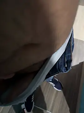 Snapshot of xavier_1988 chatting on 6, 2, 2025 xavier 1988 online show from 6, 2, 2025