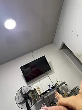 Snapshot of xavier_1988 chatting on 11, 2, 2025 xavier 1988 online show from 11, 2, 2025