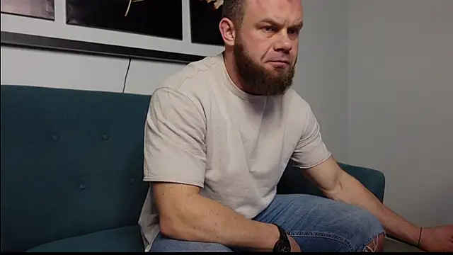 Snapshot of Tommy_Burnz chatting on 17, 1, 2025 Tommy Burnz online show from 17, 1, 2025