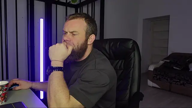 Snapshot of Tommy_Burnz chatting on 15, 2, 2025 Tommy Burnz online show from 15, 2, 2025